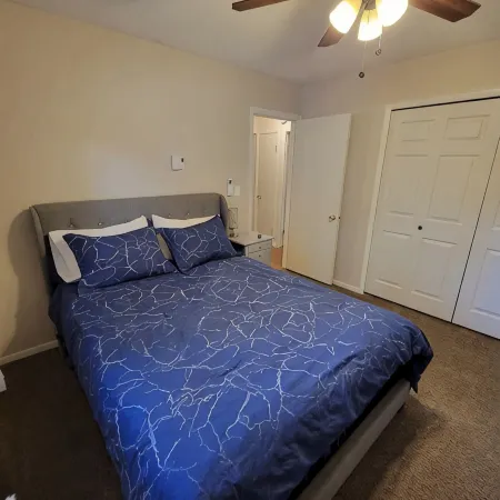 Tis' Time Getaway. Just a few blocks from beautiful Lake Erie! Ξενοδοχεία στην πόλη Conneaut