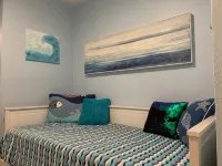 Beach Lovers, Oceanview, Cute 1 BR, 2 full BA condo in Surf City sleeps 5 - balcony