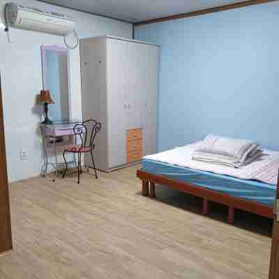 Suncheon Tomato Village Pension Rooms
