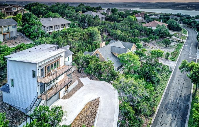 NEW LISTING! Stunning Lakehouse with Views, Hot Tub & Gameroom!