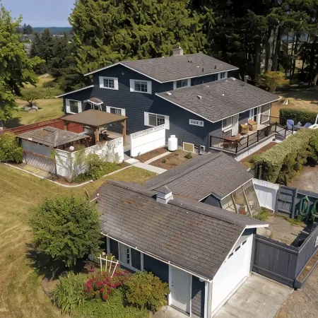 Secluded in the Heart of Sequim