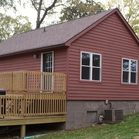 Hot Tub - Minutes from Winetrail, SIU, Giant City, Cedar Lake, Shawnee Forest!