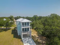 Amazing Beach Views - Sleeps 8 - Boutique