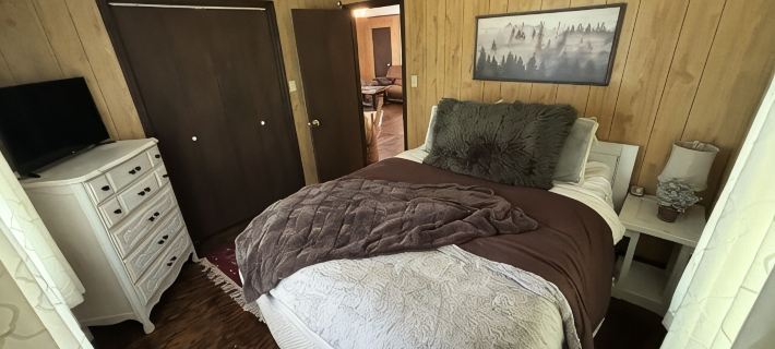 Adorable Cabin at Trout-Stocked Paddy Run Surrounded by GWNF and Hiking Trails フレデリックのホテル