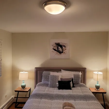Amazing Home Near West Point, Shopping, Skiing and Legoland