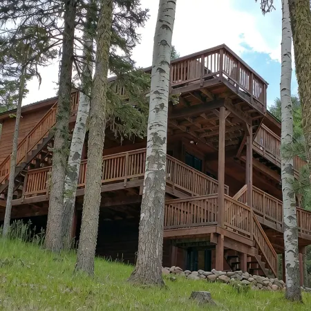 Mountain Cabin with Multi-level Decks, Views, Hot Tub, Family Memories Made Here