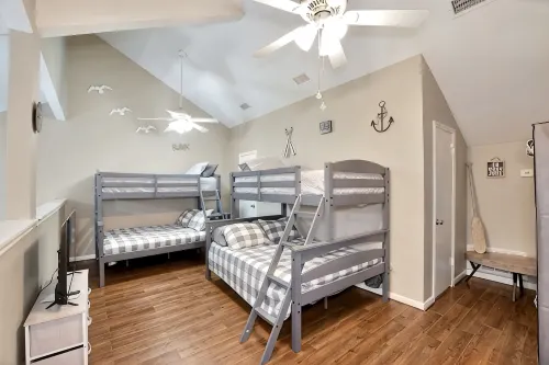 WaterFront Condo in upscale neighborhood of April Sound “Our Happy Place” - 3-Star