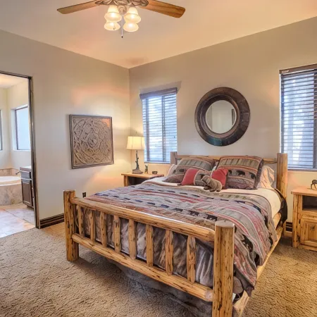 Beautiful Torreon Cabin Retreat in the Pines -20+