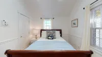 Charming Cottage, Close to Lower Main Street. - บูติค