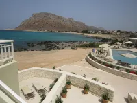Blue Beach Villas Apartments - Scenic
