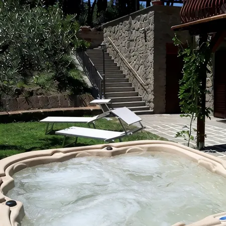 Hebald guesthouse: suite with private garden.