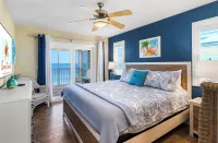 3 Bed/2.5 Bath North Cape San Blas Beach Front Home - Steps to the Ocean!! - Balcony