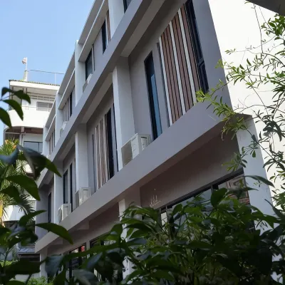 بيت شباب فاريندا Hotels near فلو هاوس بانكوك
