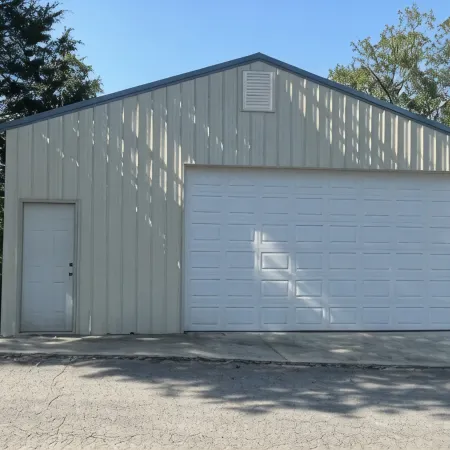 Lake Front House in Caryville with Private Dock, 5 minutes from I75 /Twin Cove!