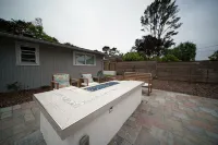 Pebble Beach Retreat • Ocean Views • Infrared Sauna • Short Walk to Beach - Wifi