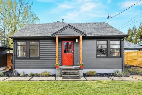 Modern 3 Bedroom Home in Beaverton - 3-Star
