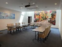 Ezüsthíd Hotel - 4-Star
