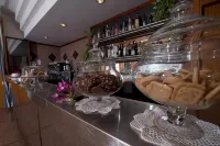 Hotel River Palace - バー