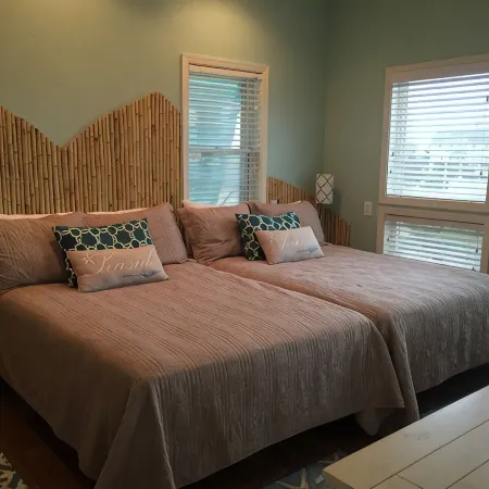 Sweet Sands of Salvo - 6BR/5.5 BATH Luxury Home with Panoramic Views