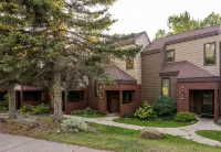 Lutsen Fall Basecamp - Trails + Views + Pool + Hot Tub - ジム