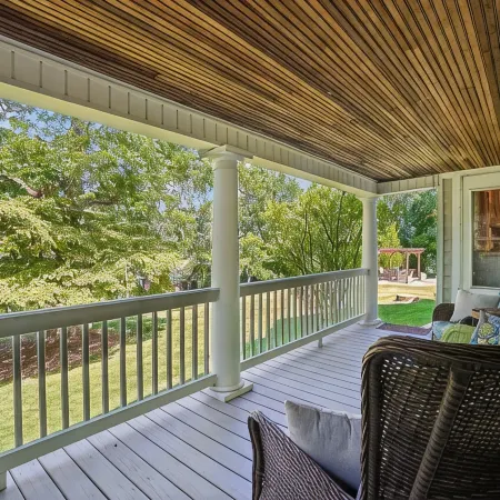 Historic charm in downtown Tryon; 18 Minutes from Tryon Intl Equestrian Center