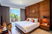 Rajavilla Lombok Resort - Seaside Serenity - Balkon