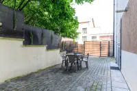 Brasov Hillside Suite Near City Center - Parking
