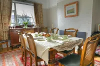 Larkhill House Hotel di Portrush