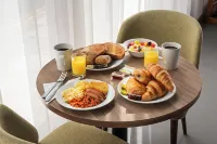 Staybridge Suites Brighton Hotels in Pyecombe