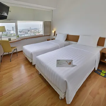 โรงแรมวิซ ปีมุดา เซมารัง โรงแรมใกล้ศูนย์การค้าพารากอนซิตี้