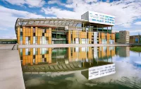 Ibis Budget Lyon Confluence Hôtels à proximité de : Calicéo