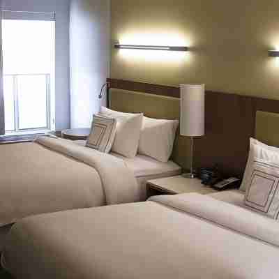 SpringHill Suites Corpus Christi Rooms