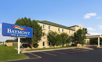 Comfort Inn DeKalb - Adjacent the University