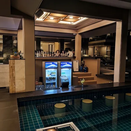 Zuri Resort