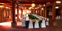 Van Chai Resort Hotels in Sầm Sơn