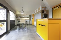Hotelf1 Évry A6 Hotels in Ris-Orangis
