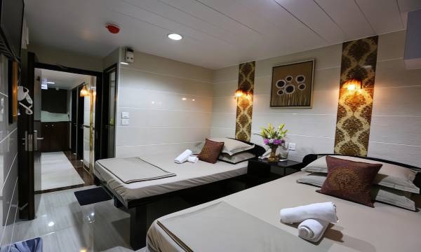 Tom's Guest House