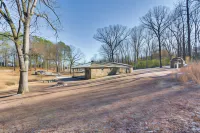 Searcy Retreat Home Near Little Red River - 3-Star