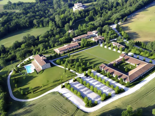 Borgo Lanciano Hotels in San Severino Marche