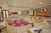Hotel Rajmahal