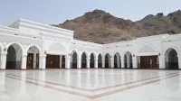 Makarem Haram View Suites