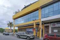 Bmw Hotel