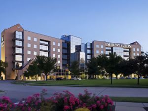 Embassy Suites by Hilton St. Louis Airport