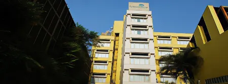 Lemon Tree Hotel, Udyog Vihar, Gurugram