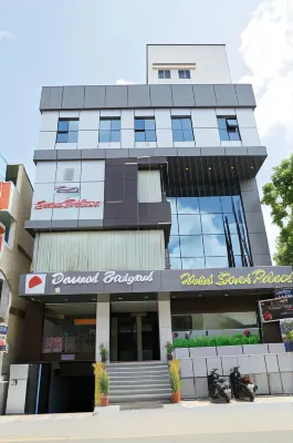 Hotel Sumi Palace Hotels in Thanjavur