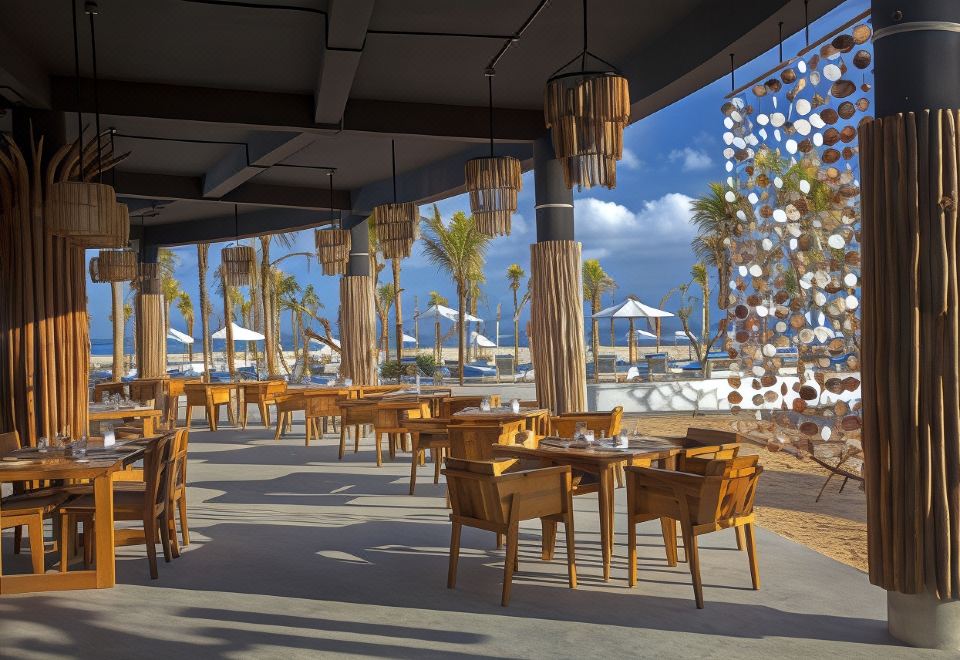 1. 마하기리 리조트..