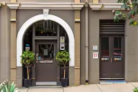 Vulcan Hotel Sydney Các khách sạn ở Glebe