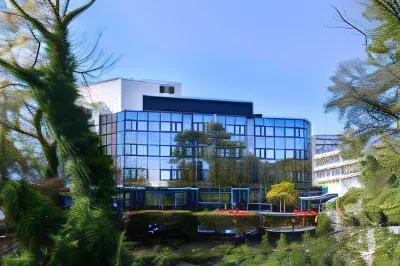 노보텔 라로셸 상트르 Groupe Sup de Co La Rochelle 주변 호텔