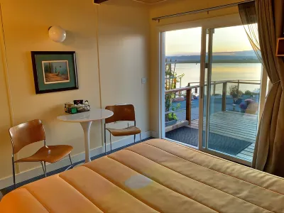 Wheeler on the Bay Lodge and Marina Hotels in Wheeler