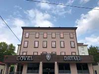 Hotel Daunia Hotels near Modena Station